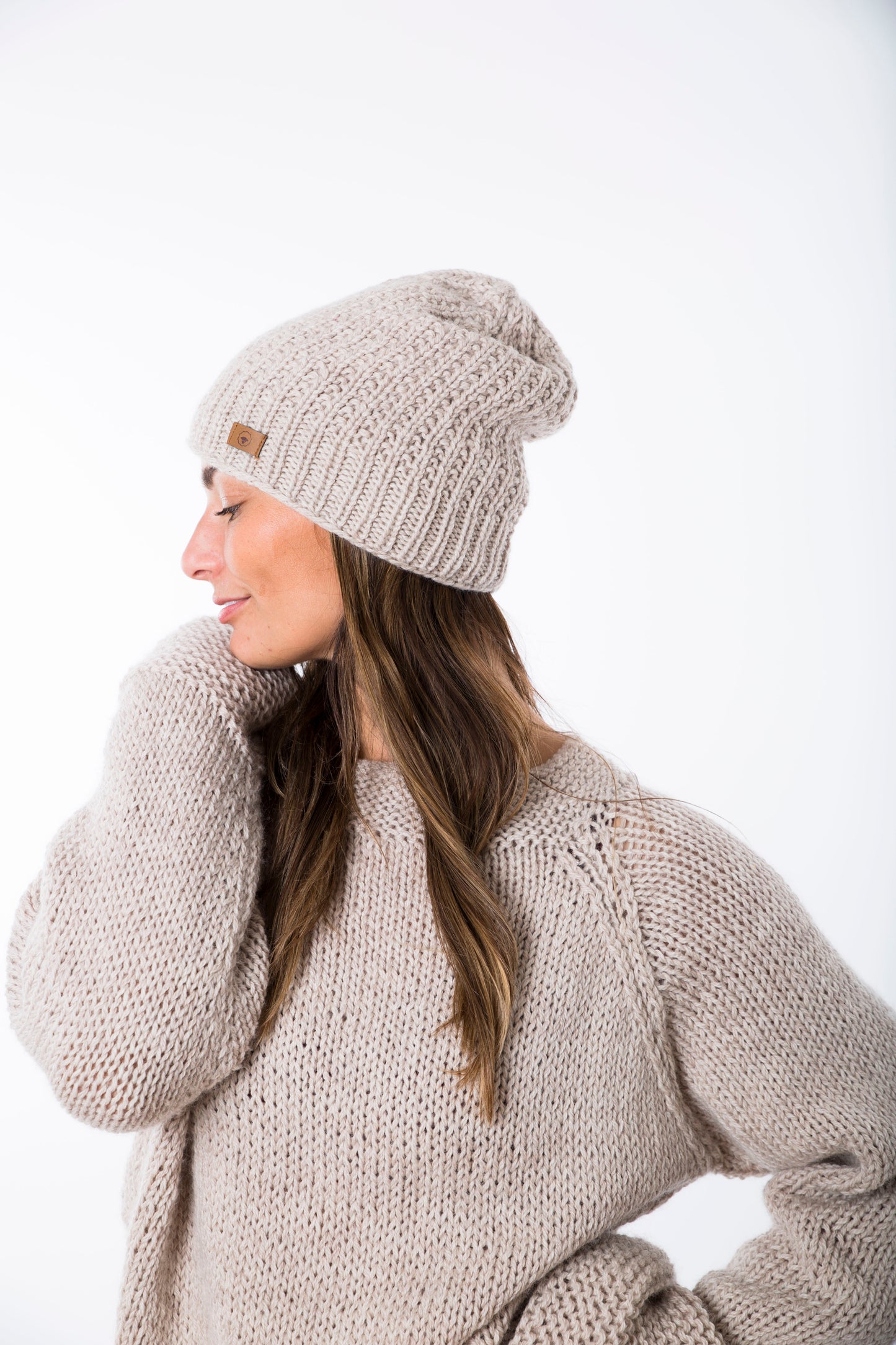 Ladies Ulv hat- Hand knitted